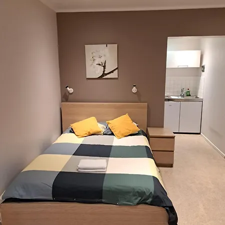 아파트 Rachel Shape 몽스