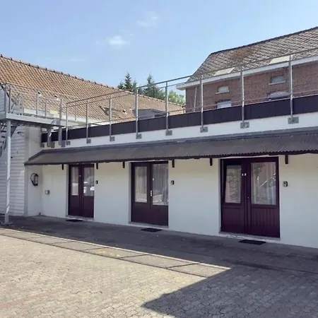 Апартаменты Rachel Shape *