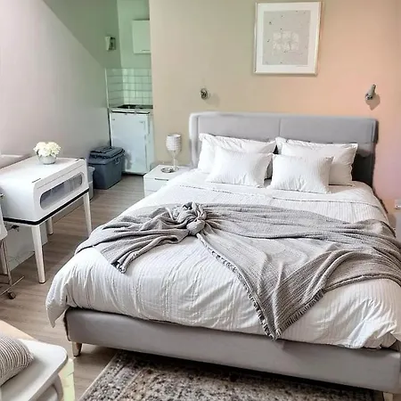 Apartman Rachel Shape *